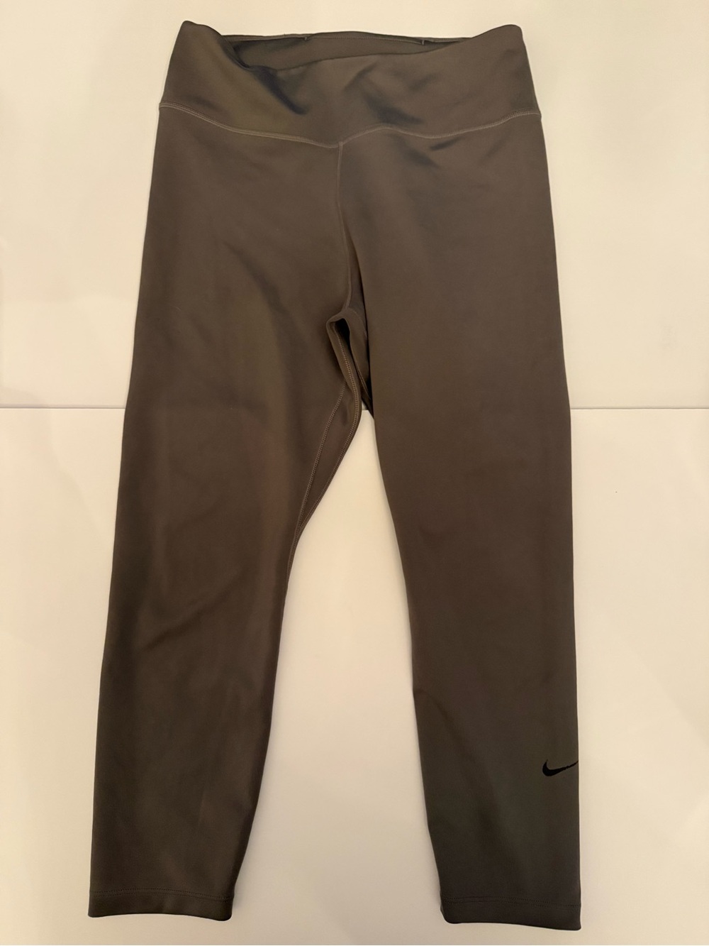 Nike Olive Green Cropped Leggings